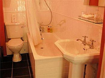 Brierley Guest house 3*